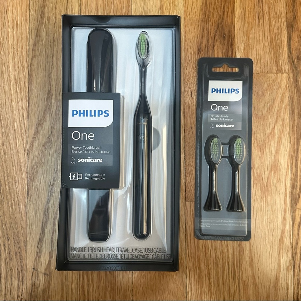 NIB Sonicare Philips One Rechargeable Toothbrush and 2 Extra Heads